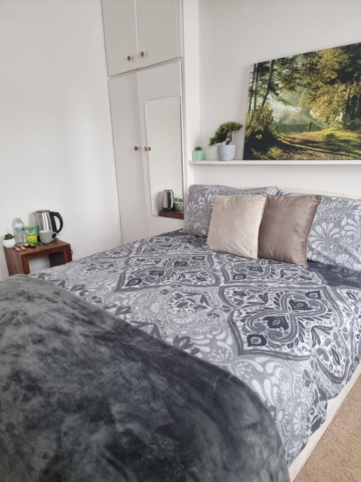 Cozy Rooms 25 Min Liverpool Street Londra Esterno foto